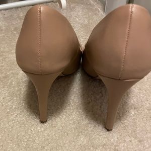 Steve Madden Beige Heels